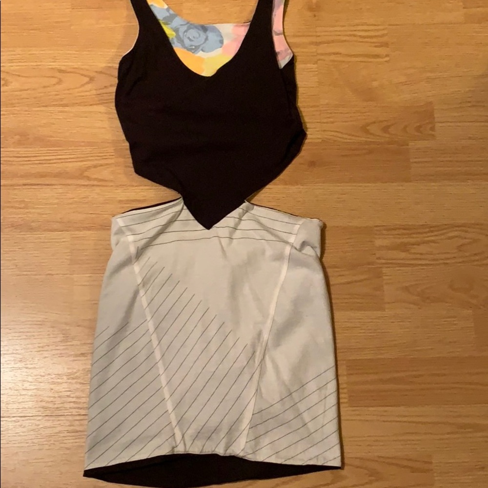 Seneca Rising dress - Picture 4 of 7